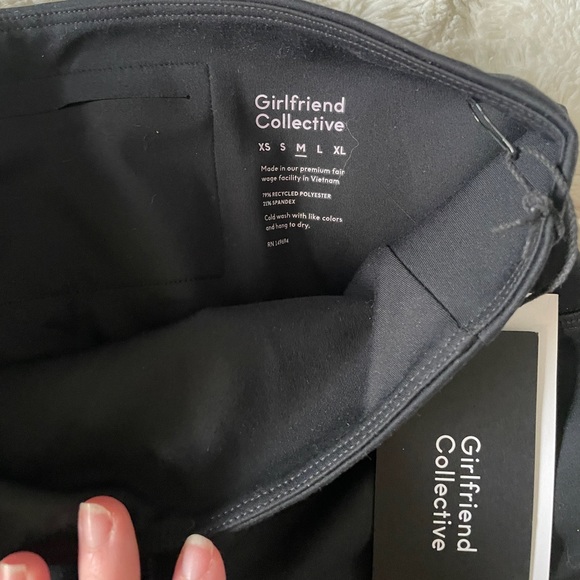 Girlfriend Collective Black Leggings Medium NWT - Picture 3 of 4